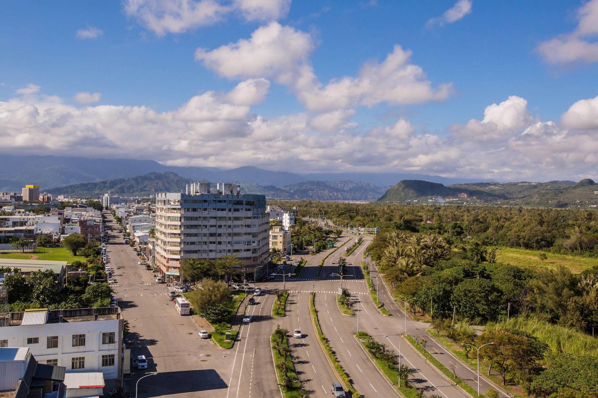 Kaishen Starlight Hotel Taitung Экстерьер фото