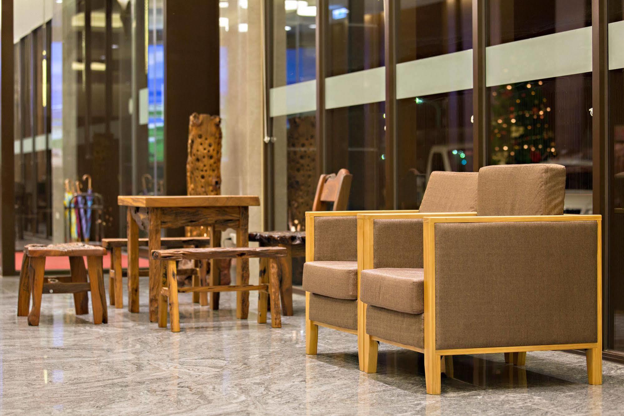 Kaishen Starlight Hotel Taitung Экстерьер фото