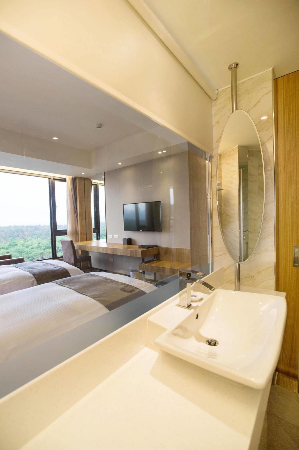 Kaishen Starlight Hotel Taitung Экстерьер фото