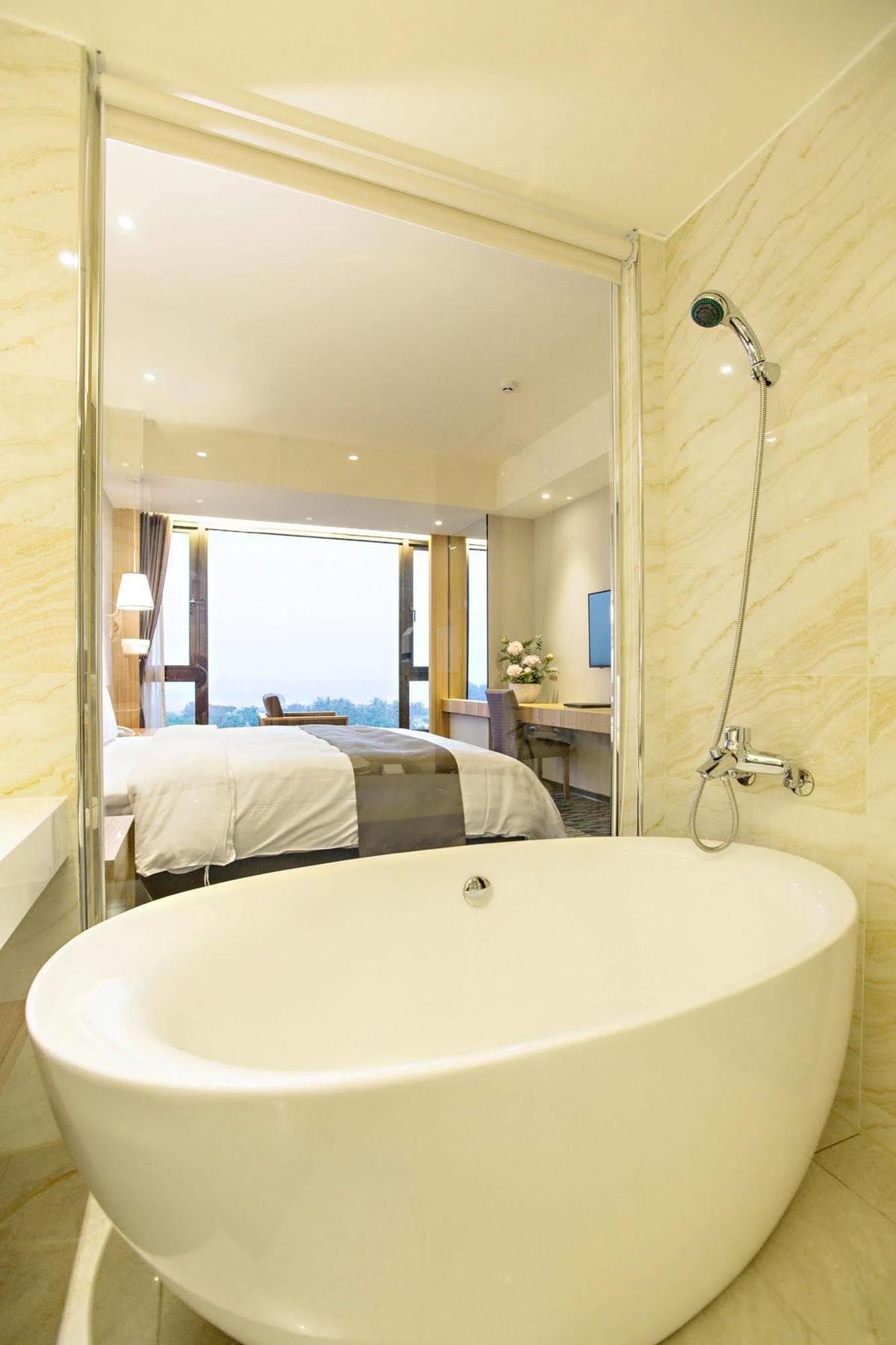 Kaishen Starlight Hotel Taitung Экстерьер фото