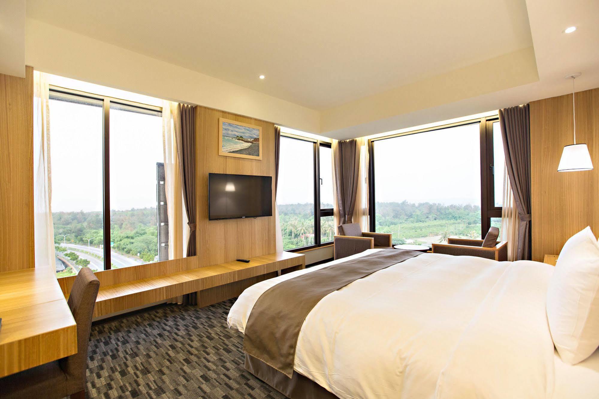 Kaishen Starlight Hotel Taitung Экстерьер фото